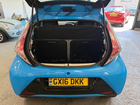 Toyota Aygo 1.0 VVT-i x-cite Euro 6 5dr 9