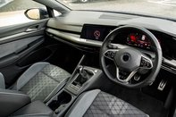 Volkswagen Golf R-LINE TSI 4