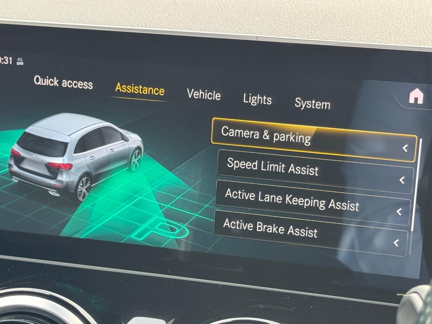 2020 Mercedes-Benz B-Class — image 18