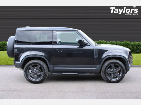 Land Rover Defender 3.0 D250 MHEV HSE 4WD Auto 3dr 8