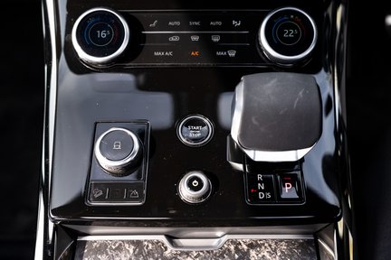 Land Rover Range Rover Sport FIRST EDITION 19