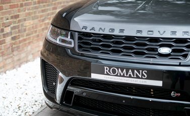 Land Rover Range Rover Sport 5.0 SVR 23