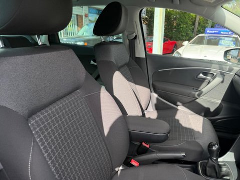 Volkswagen Polo 1.4 TDI BlueMotion Tech SEL Euro 6 (s/s) 5dr 25
