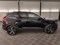 Volvo XC40 2.0 D3 R-Design Euro 6 (s/s) 5dr 56