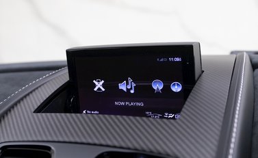 Aston Martin Vantage GT8 13