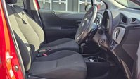 Toyota Yaris 1.33 Dual VVT-i Icon Plus Hatchback 5dr Petrol Multidrive S Euro 5 (99 ps) 19