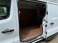 Renault Trafic 1.6 dCi 27 Business+ Panel Van 5dr Diesel Manual SWB Standard Roof Euro 6 ( 29