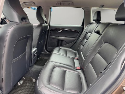Volvo V70 2.0 D3 SE Lux Geartronic Euro 5 (s/s) 5dr 42