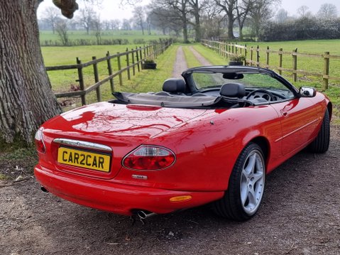 Jaguar XK8 CONVERTIBLE 5