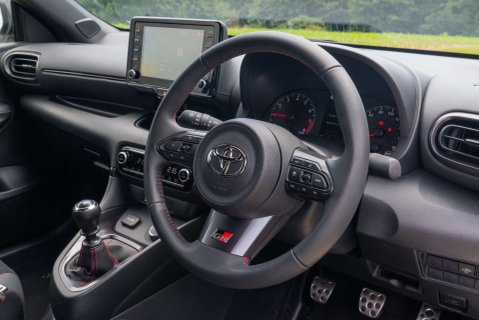 Toyota GR Yaris Circuit 14