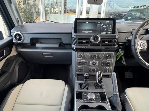 Ineos Grenadier FIELDMASTER EDITION 18