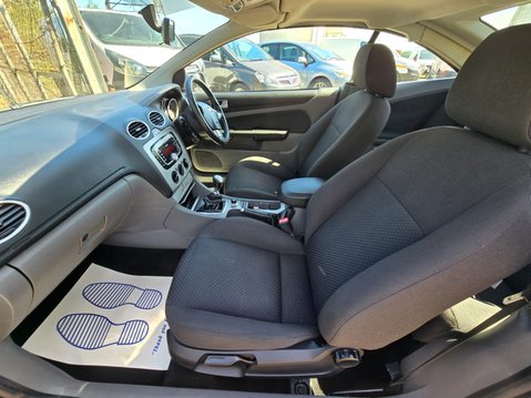 Ford Focus CC2 16