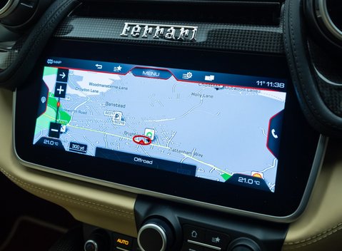 Ferrari GTC4 Lusso V12 21