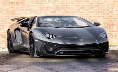 Lamborghini Aventador SV LP 750-4 Roadster 1