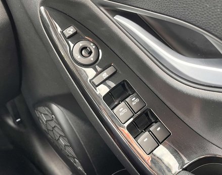 Hyundai ix20 1.6 ix20 SE Nav MPI Auto 5dr 47