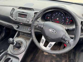 Kia Sportage 1.7 CRDi EcoDynamics 2 2WD Euro 5 (s/s) 5dr
