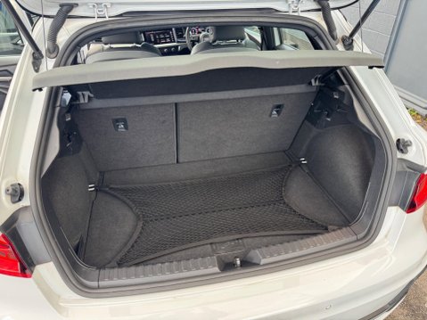 Audi A1 SPORTBACK TFSI S LINE 39