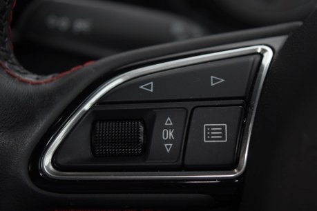 Audi A1 S1 QUATTRO 32