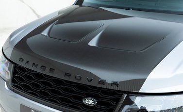 Land Rover Range Rover Sport 5.0 SVR Carbon Edition 27
