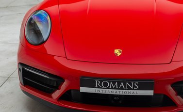 Porsche 911 Targa 4 GTS (992) 36