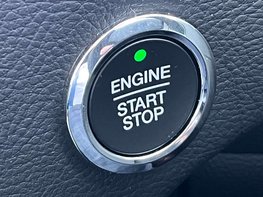 Ford Galaxy 2.5 Galaxy Titanium HEV CVT 5dr 58