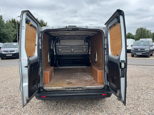 Renault Trafic LWB L2H1 Low Roof Sport Ll30 Air Con Sensors EURO 6 8