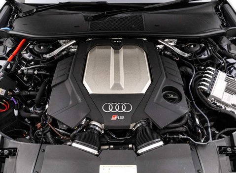 Audi RS6 Avant Vorsprung 32