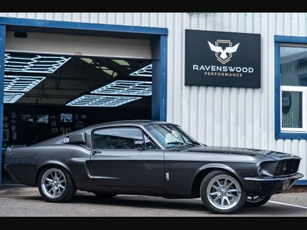 Ford Mustang Shelby GT350 Restomod