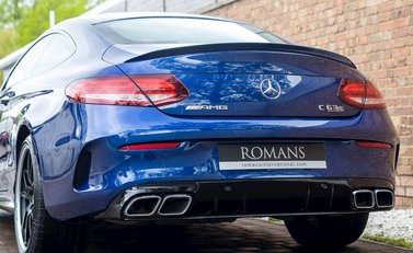 Mercedes-Benz C Class C63 S Coupe 25