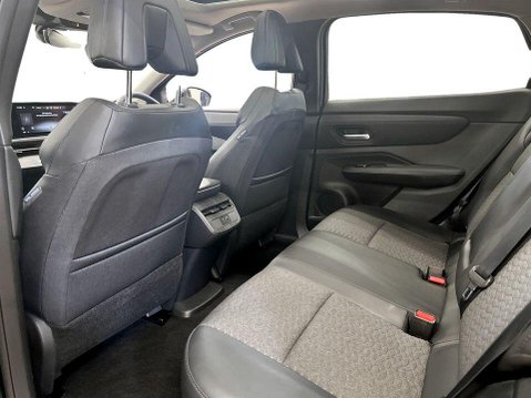Nissan ARIYA 63kWh Advance SUV 5dr Electric Auto 7.4kW Charger (217 ps) 21