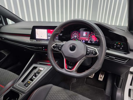 Volkswagen Golf 2.0 TSI GTI Clubsport 45 Hatchback 5dr Petrol DSG Euro 6 (s/s) (300 ps) 42