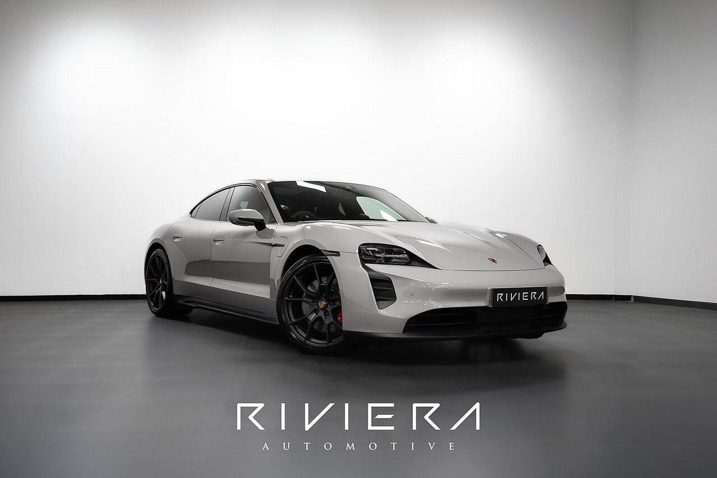2023 PORSCHE TAYCAN