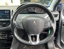 Peugeot 208 1.5 BlueHDi Tech Edition Hatchback 5dr Diesel Manual Euro 6 (s/s) (100 ps) 19