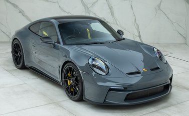 Porsche 911 GT3 TOURING (992) 8