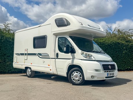 Bessacarr E 5 Berth | 4 Belts | Dinette | Rear Kitchen| Side Bathroom | Vanlux