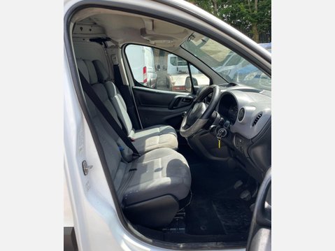 Citroen Berlingo 1.6 HDi 625 Enterprise L1 5dr (Euro 5) 22