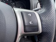 Toyota Yaris VVT-I SR 15