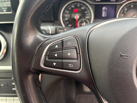 Mercedes-Benz A Class A 180 SE EXECUTIVE 14