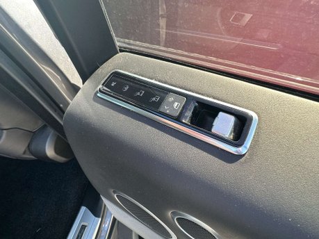 Land Rover Range Rover 4.4 Range Rover Autobiography SDV8 Auto 4WD 5dr 23