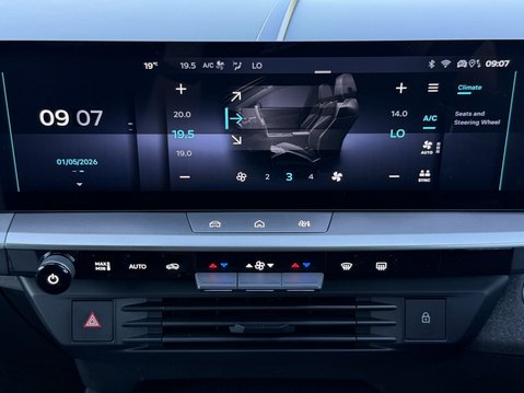 Vauxhall Grandland 1.2 Hybrid [136] GS 5dr e-DCT6 26