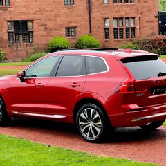 Volvo XC60 RECHARGE T8 INSCRIPTION PRO AWD 1