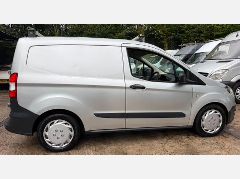 Ford Transit Courier 1.5 TDCi Panel Van 4dr Diesel Manual L1 Euro 5 (75 ps) 8