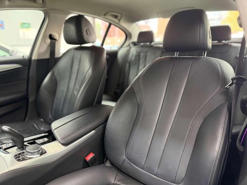 BMW 5 Series 2.0 530e 9.2kWh SE Saloon 4dr Petrol Plug-in Hybrid Auto Euro 6 (s/s) (252 33