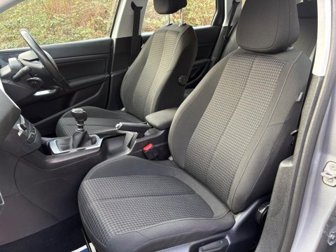 Peugeot 308 BLUEHDI S/S SW ACTIVE 17