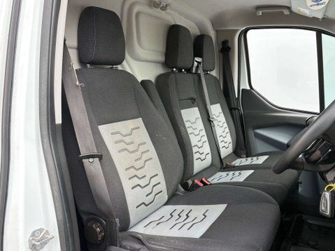 Ford Transit Custom 2.2 Transit Custom 290 Ltd E-Tech 23