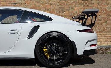 Porsche 911 (991) GT3 RS 38
