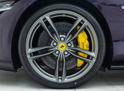 Ferrari Roma SPIDER 31