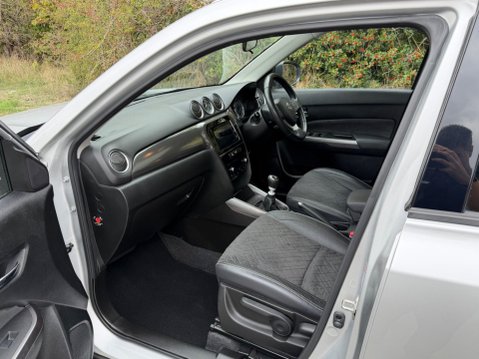 Suzuki Vitara 1.4 Boosterjet MHEV SZ5 Euro 6 (s/s) 5dr 14