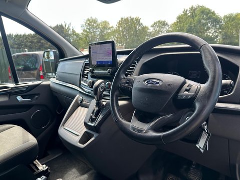 Ford Tourneo Custom 320 TITANIUM ECOBLUE 9
