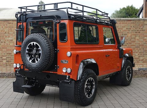 Land Rover 90 Adventure 4